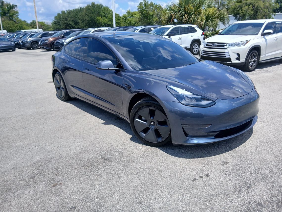 2022 Tesla Model 3 Long Range Dual Motor All-Wheel Drive's photo