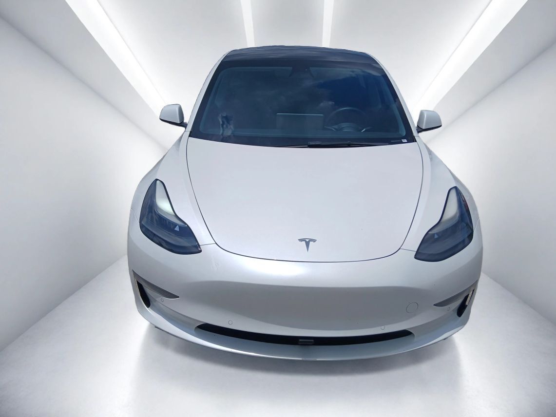 2022 Tesla Model 3 Long Range Sedan 4D