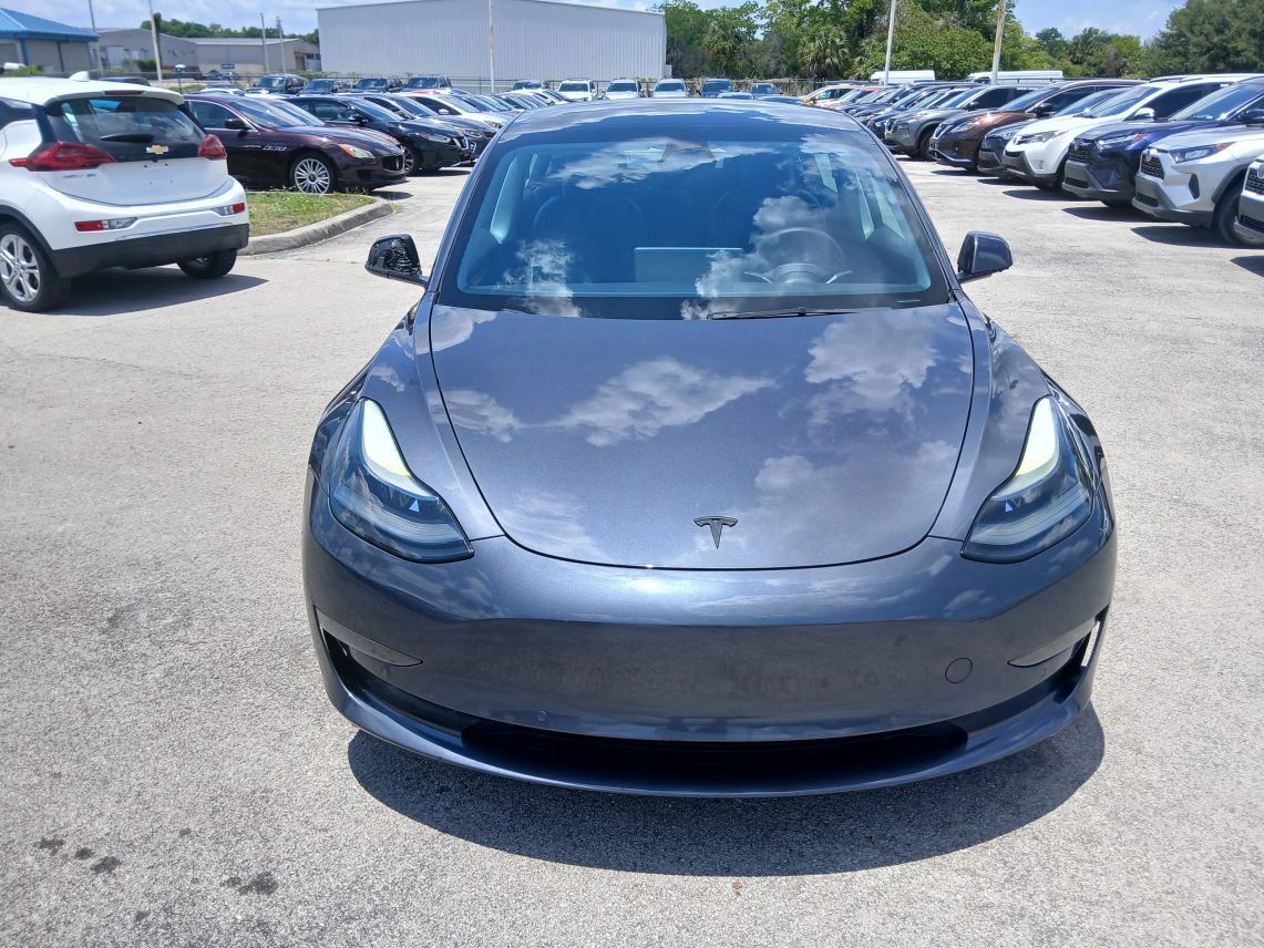 2022 Tesla Model 3 Long Range Sedan 4D