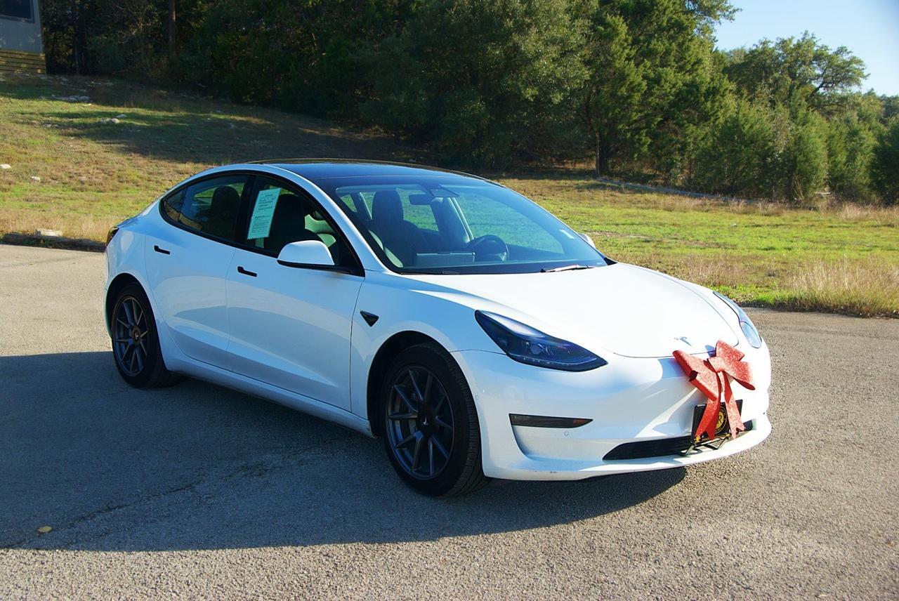 2022 Tesla Model 3 Long Range