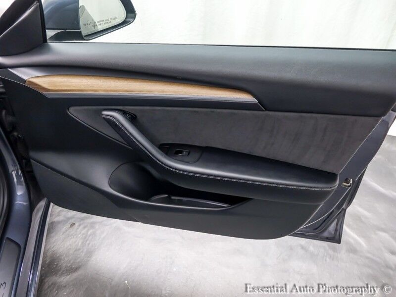 2022 Tesla Model 3 Long Range Willowbrook IL