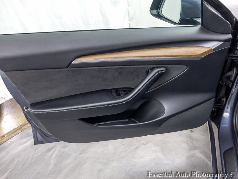 2022 Tesla Model 3 Long Range Willowbrook IL