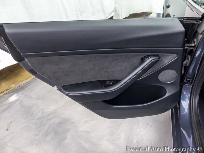 2022 Tesla Model 3 Long Range Willowbrook IL