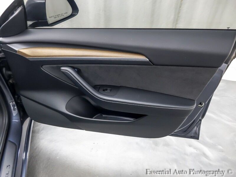 2022 Tesla Model 3 Long Range Willowbrook IL