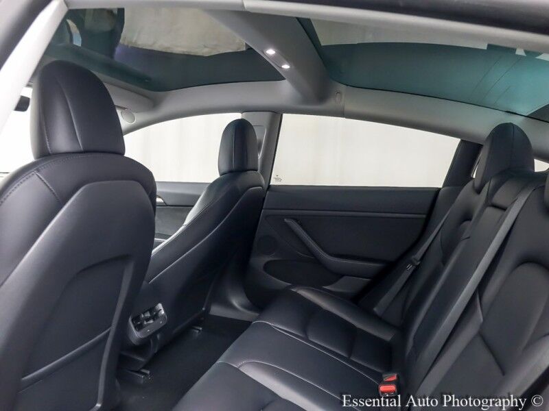 2022 Tesla Model 3 Long Range Willowbrook IL