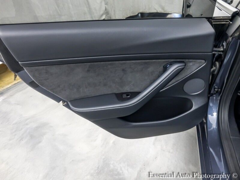 2022 Tesla Model 3 Long Range Willowbrook IL