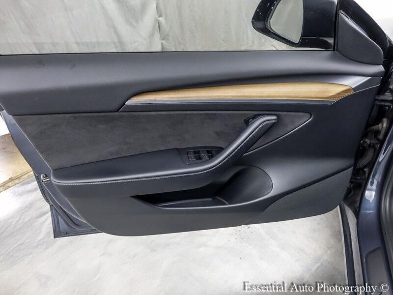 2022 Tesla Model 3 Long Range Willowbrook IL