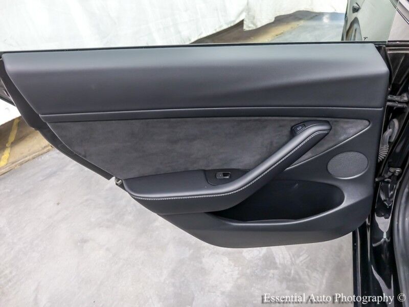 2022 Tesla Model 3 Long Range Willowbrook IL