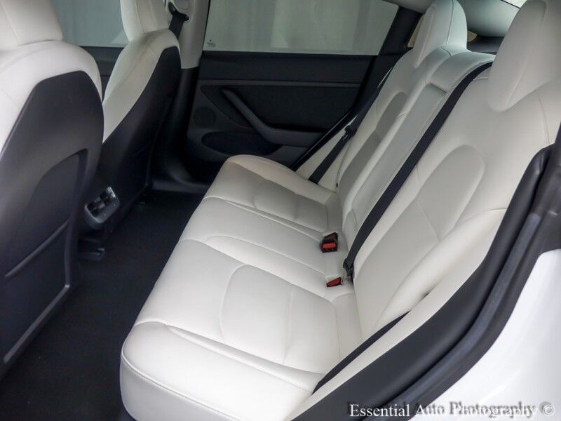2022 Tesla Model 3 Long Range Willowbrook IL