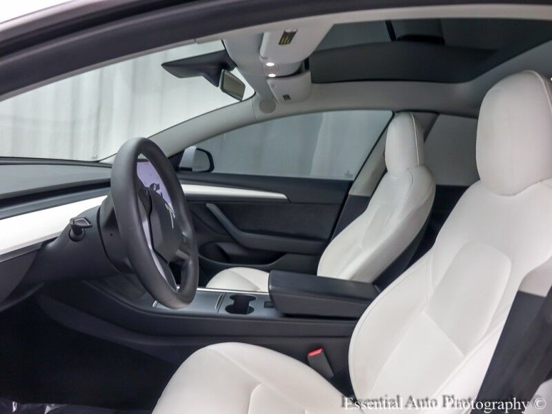 2022 Tesla Model 3 Long Range Willowbrook IL