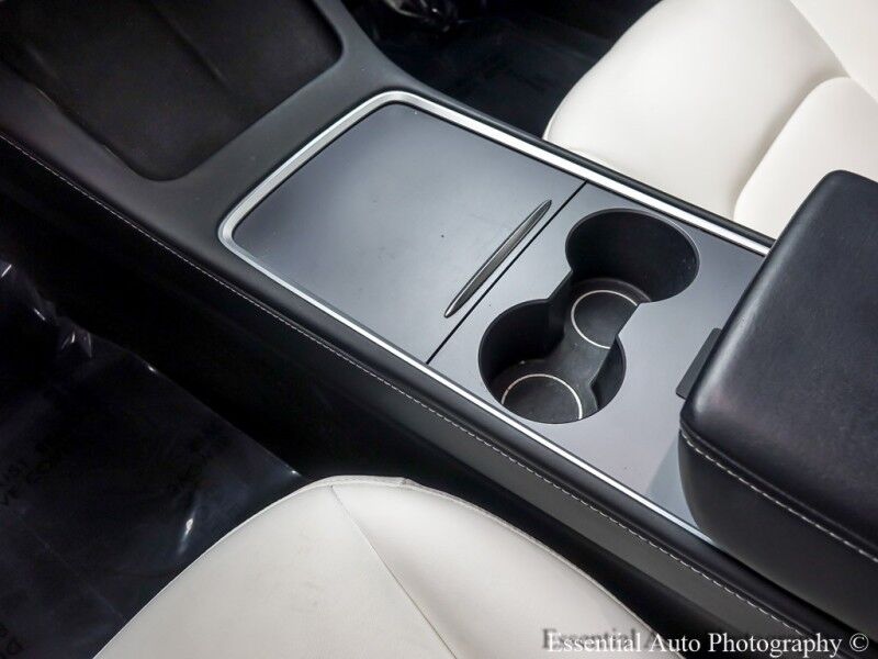2022 Tesla Model 3 Long Range Willowbrook IL