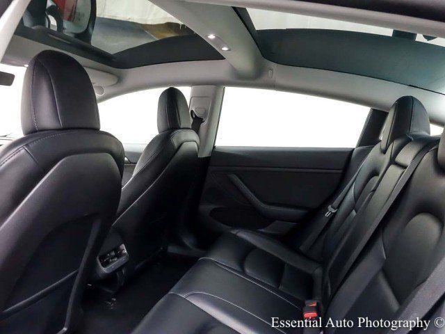 2022 Tesla Model 3 Long Range Willowbrook IL