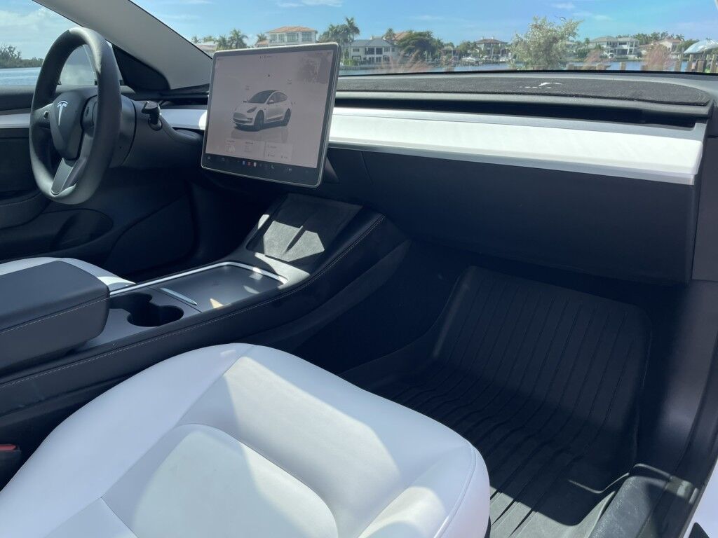2022 Tesla Model 3 MODEL 3~AUTOPILOT PACKAGE~STANDARD RANGE Sarasota FL