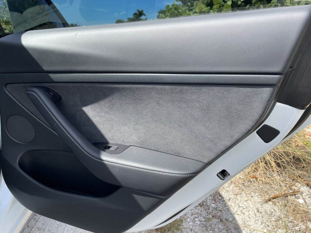 2022 Tesla Model 3 MODEL 3~AUTOPILOT PACKAGE~STANDARD RANGE Sarasota FL