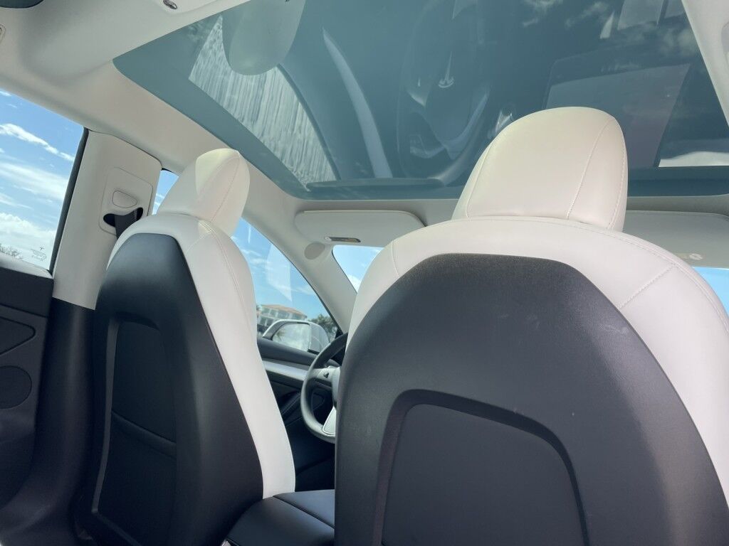 2022 Tesla Model 3 MODEL 3~AUTOPILOT PACKAGE~STANDARD RANGE Sarasota FL