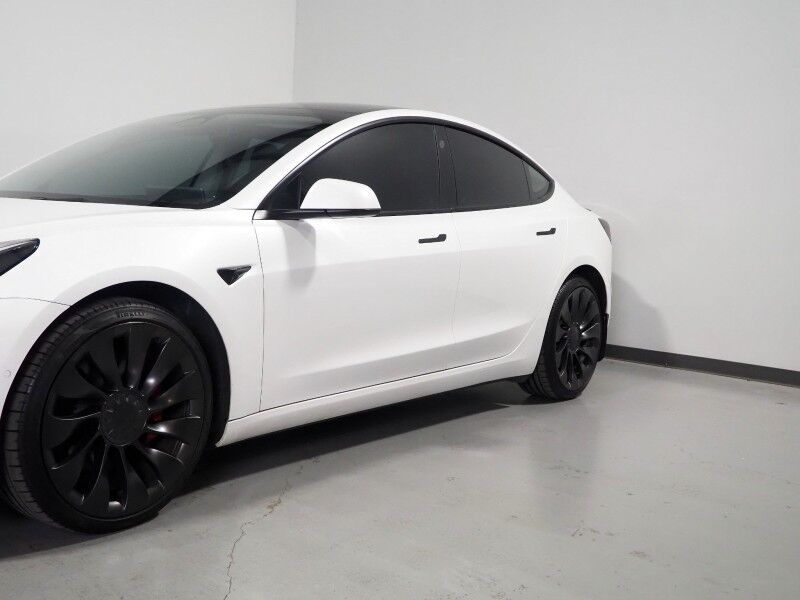 2022 Tesla Model 3 Performance AWD *TRAFFIC AWARE CRUISE CONTROL, NAVIGATION, SAFETY ALERTS, SURROUND VIEW CAMERAS, PANORAMA GLASS ROOF, HEATED SEATS/STEERING WHEEL, 20 INCH UBERTURBINE WHEELS, WIRELESS CHARGING Round Rock TX