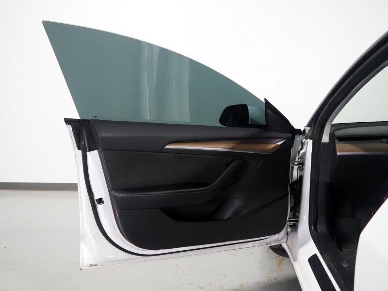 2022 Tesla Model 3 Performance AWD *TRAFFIC AWARE CRUISE CONTROL, NAVIGATION, SAFETY ALERTS, SURROUND VIEW CAMERAS, PANORAMA GLASS ROOF, HEATED SEATS/STEERING WHEEL, 20 INCH UBERTURBINE WHEELS, WIRELESS CHARGING Round Rock TX