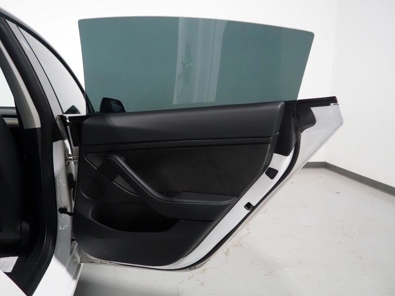 2022 Tesla Model 3 Performance AWD *TRAFFIC AWARE CRUISE CONTROL, NAVIGATION, SAFETY ALERTS, SURROUND VIEW CAMERAS, PANORAMA GLASS ROOF, HEATED SEATS/STEERING WHEEL, 20 INCH UBERTURBINE WHEELS, WIRELESS CHARGING Round Rock TX