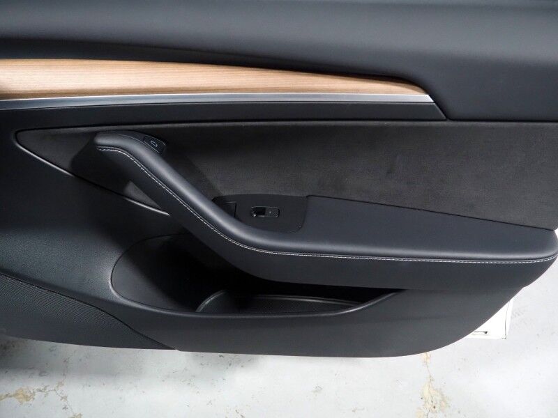 2022 Tesla Model 3 Performance AWD *TRAFFIC AWARE CRUISE CONTROL, NAVIGATION, SAFETY ALERTS, SURROUND VIEW CAMERAS, PANORAMA GLASS ROOF, HEATED SEATS/STEERING WHEEL, 20 INCH UBERTURBINE WHEELS, WIRELESS CHARGING Round Rock TX