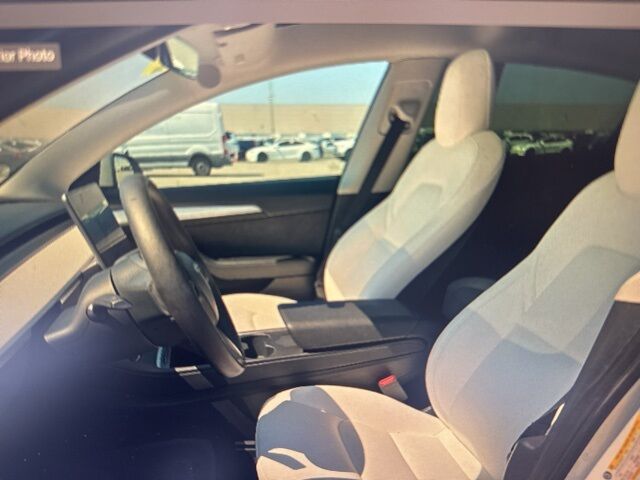 2022 Tesla Model 3 Performance photo 4