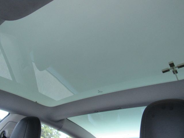 2022 Tesla Model 3 Rear-Wheel Drive photo 42