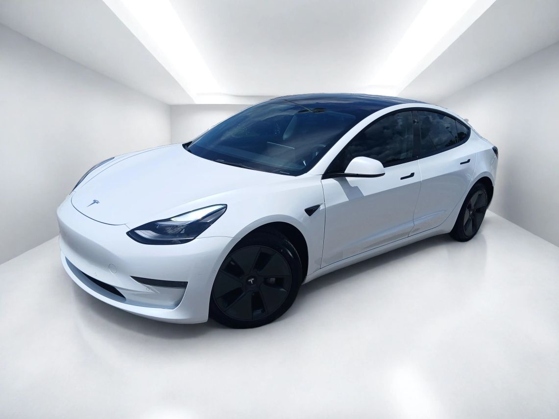 2022 Tesla Model 3 Standard Sedan 4D