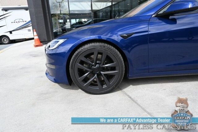 2022 Tesla Model S / AWD / Dual Motor / 670HP / Heated & Cooled Leather Seats / Heated Steering Yoke / Navigation / Adaptive Cruise / Adaptive Air Suspension / Fixed Glass Roof / Bluetooth / Back Up Camera / 380 Mile Range / 1-Owner Anchorage AK