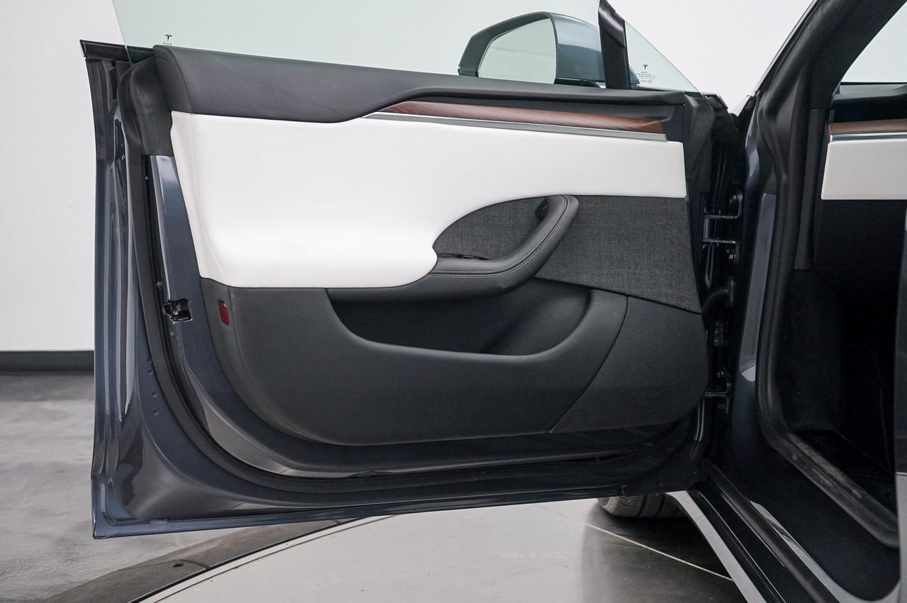 2022 Tesla Model S Newport Beach CA