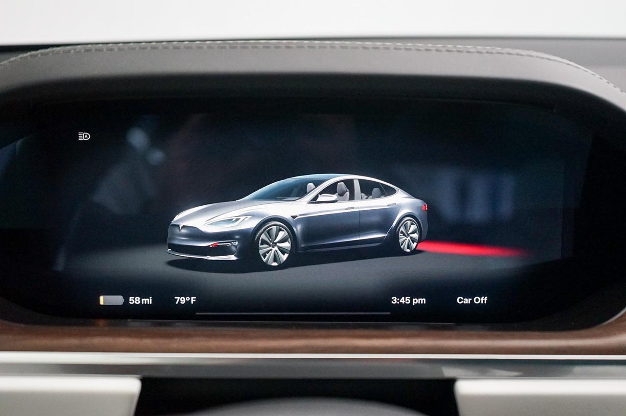 2022 Tesla Model S Newport Beach CA