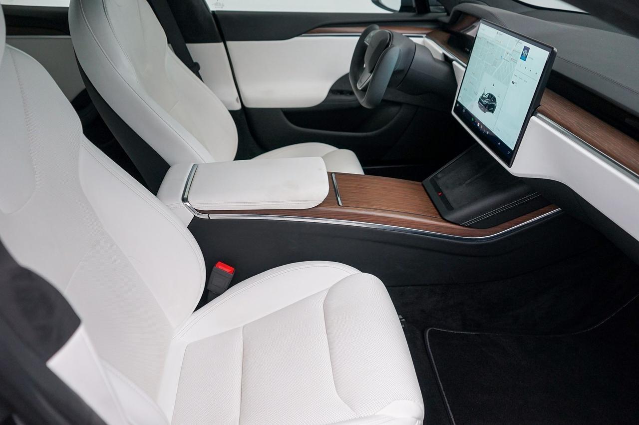 2022 Tesla Model S Newport Beach CA