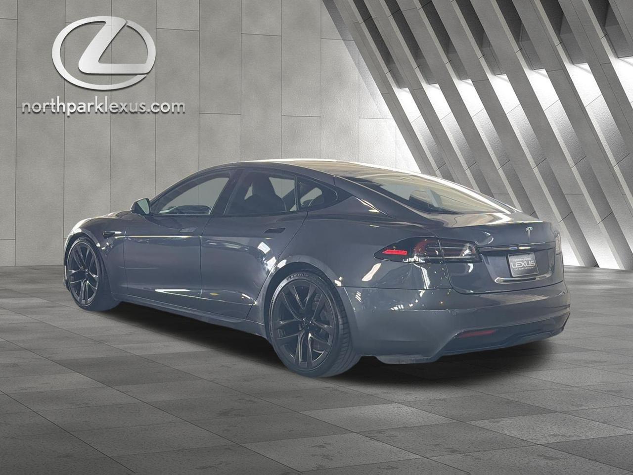 2022 Tesla Model S