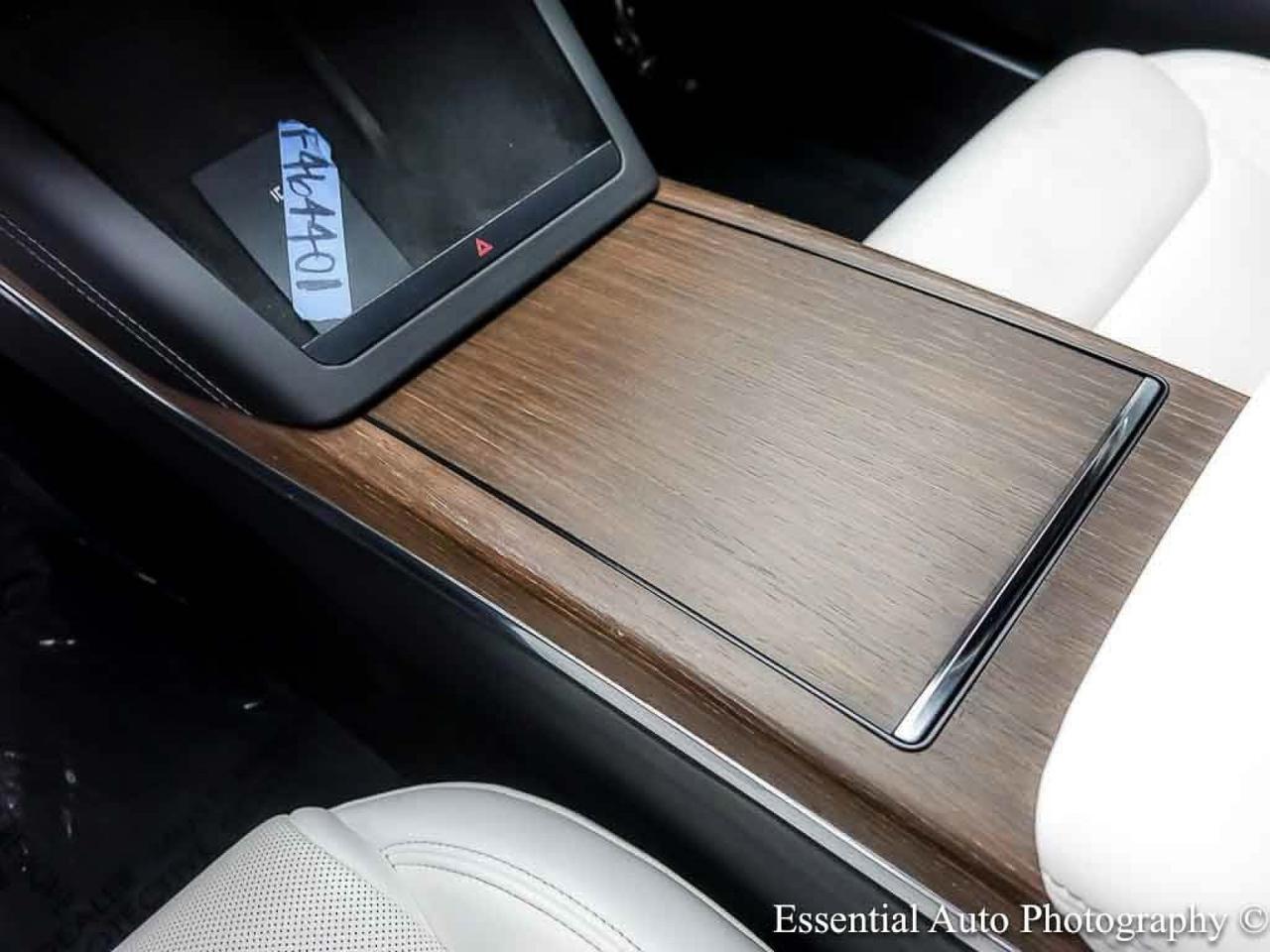 2022 Tesla Model S Willowbrook IL