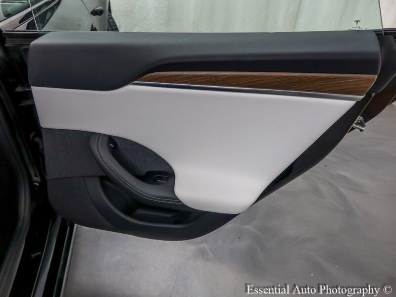 2022 Tesla Model S Willowbrook IL
