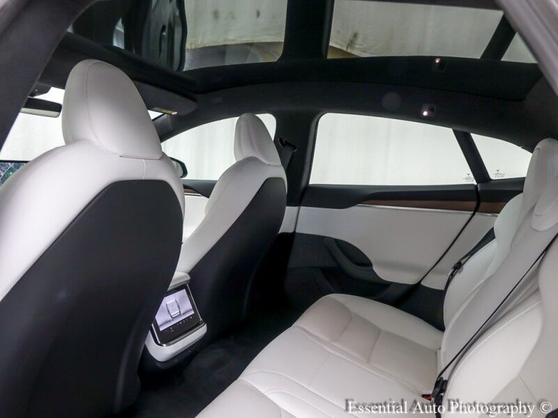 2022 Tesla Model S Willowbrook IL