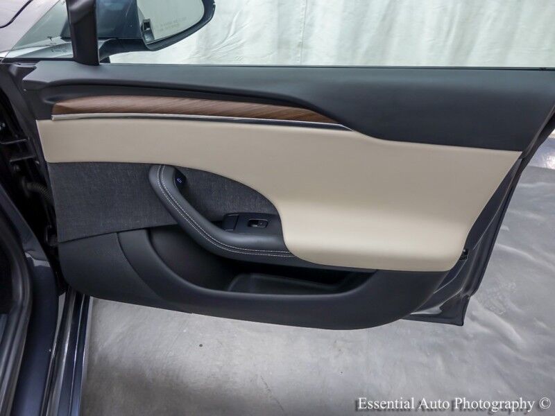 2022 Tesla Model S Willowbrook IL