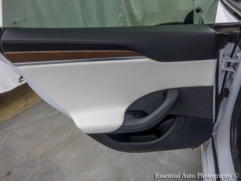 2022 Tesla Model S Willowbrook IL