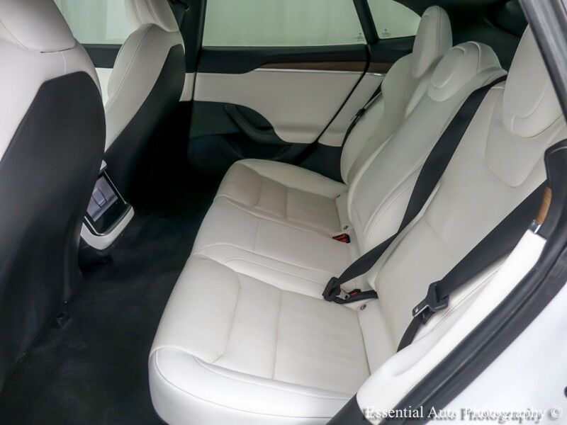 2022 Tesla Model S Willowbrook IL