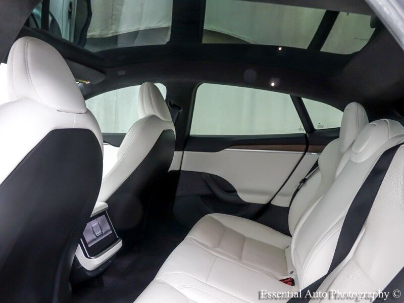 2022 Tesla Model S Willowbrook IL