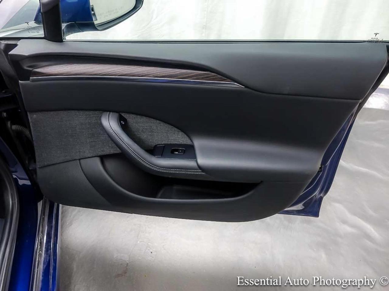 2022 Tesla Model S Willowbrook IL