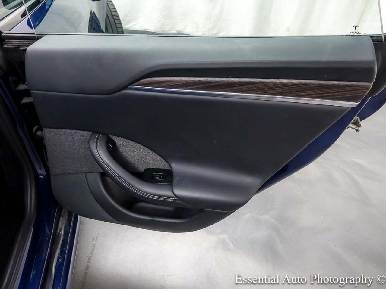 2022 Tesla Model S Willowbrook IL