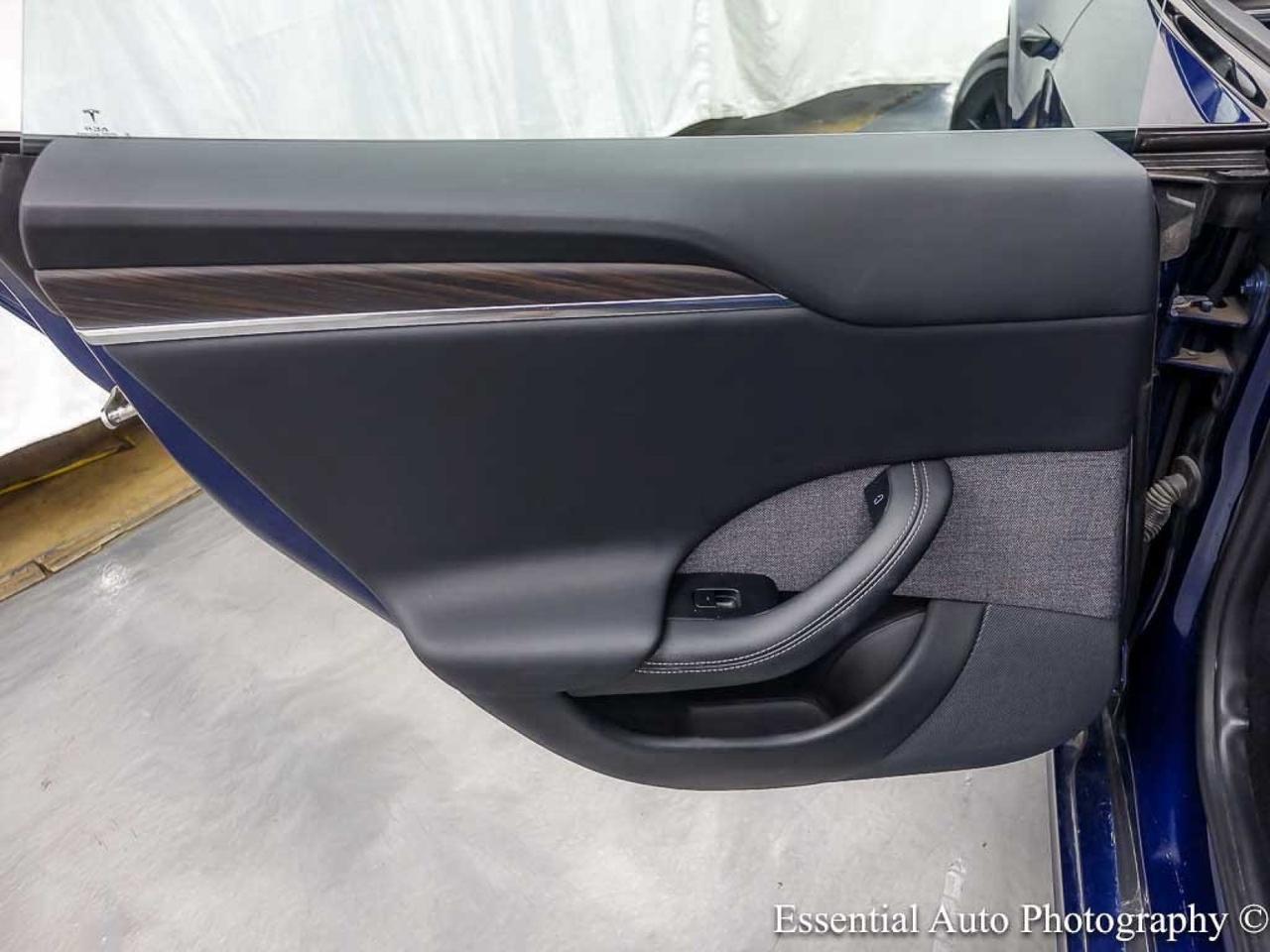 2022 Tesla Model S Willowbrook IL