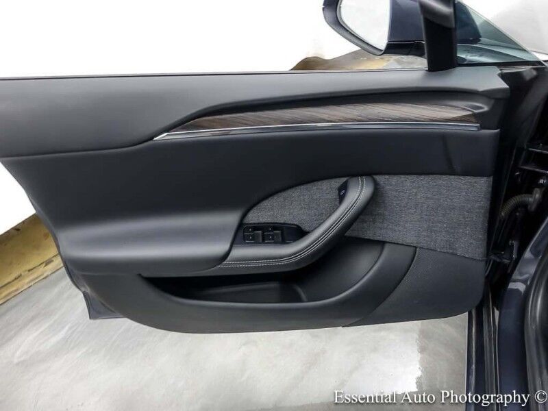 2022 Tesla Model S Willowbrook IL