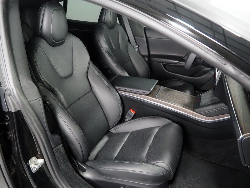 2022 Tesla Model S AWD *AUTOPILOT, NAVIGATION, SAFETY ALERTS, ADAPTIVE CRUISE, SURROUND VIEW CAMERAS, PANORAMA GLASS ROOF, CLIMATE SEATS, HEATED YOKE STEERING, PREMIUM AUDIO, 21 INCH ARACHNID WHEELS