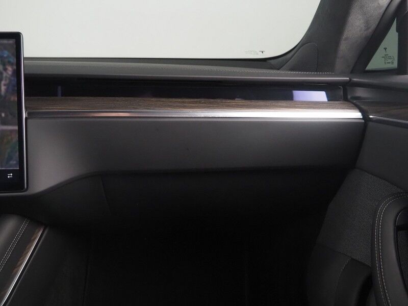 2022 Tesla Model S AWD *FULL SELF-DRIVING ENABLED, AUTOPILOT, NAVIGATION, SAFETY ALERTS, ADAPTIVE CRUISE, SURROUND VIEW CAMERAS, PANORAMA GLASS ROOF, CLIMATE SEATS, HEATED YOKE STEERING, PREMIUM AUDIO, WIRELESS CHARGING Round Rock TX