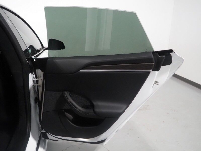 2022 Tesla Model S AWD *FULL SELF-DRIVING ENABLED, AUTOPILOT, NAVIGATION, SAFETY ALERTS, ADAPTIVE CRUISE, SURROUND VIEW CAMERAS, PANORAMA GLASS ROOF, CLIMATE SEATS, HEATED YOKE STEERING, PREMIUM AUDIO, WIRELESS CHARGING Round Rock TX