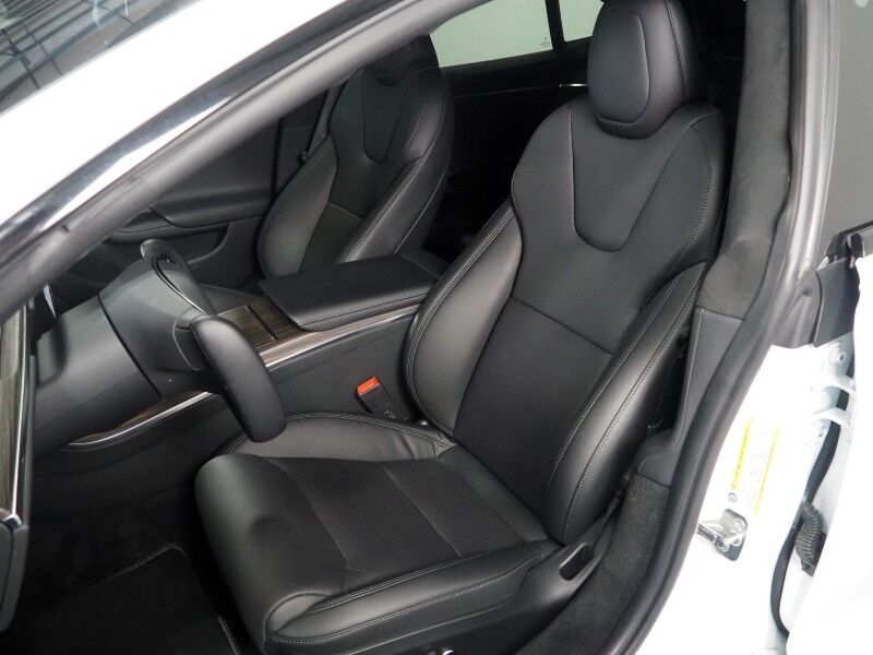 2022 Tesla Model S AWD *FULL SELF-DRIVING ENABLED, AUTOPILOT, NAVIGATION, SAFETY ALERTS, ADAPTIVE CRUISE, SURROUND VIEW CAMERAS, PANORAMA GLASS ROOF, CLIMATE SEATS, HEATED YOKE STEERING, PREMIUM AUDIO, WIRELESS CHARGING Round Rock TX