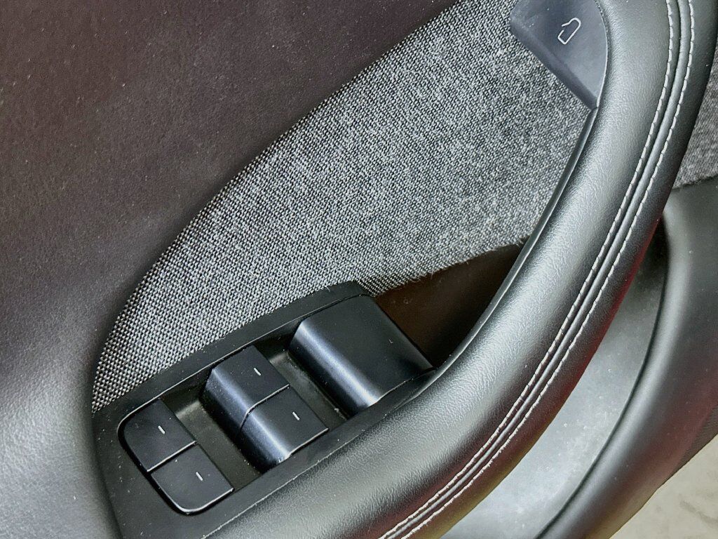 2022 Tesla Model S Base Willowbrook IL