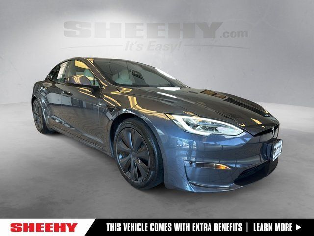 2022 Tesla Model S Base