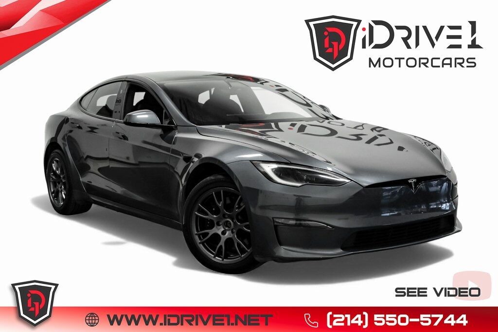 2022 Tesla Model S Plaid