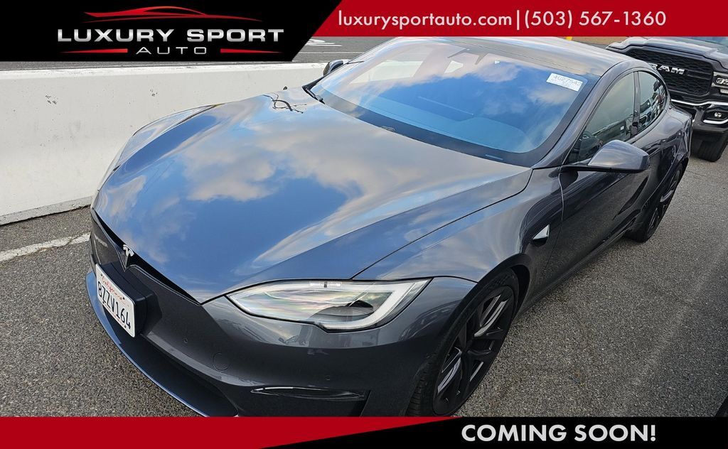 2022 Tesla Model S Plaid